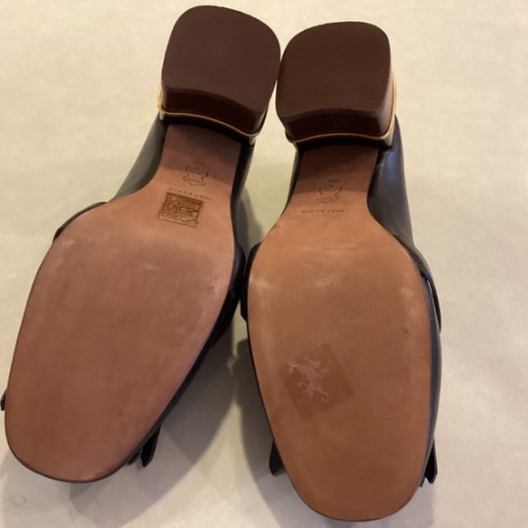 TORY BURCH LEATHER SHOES SIZE 8 - Picture 6 of 10